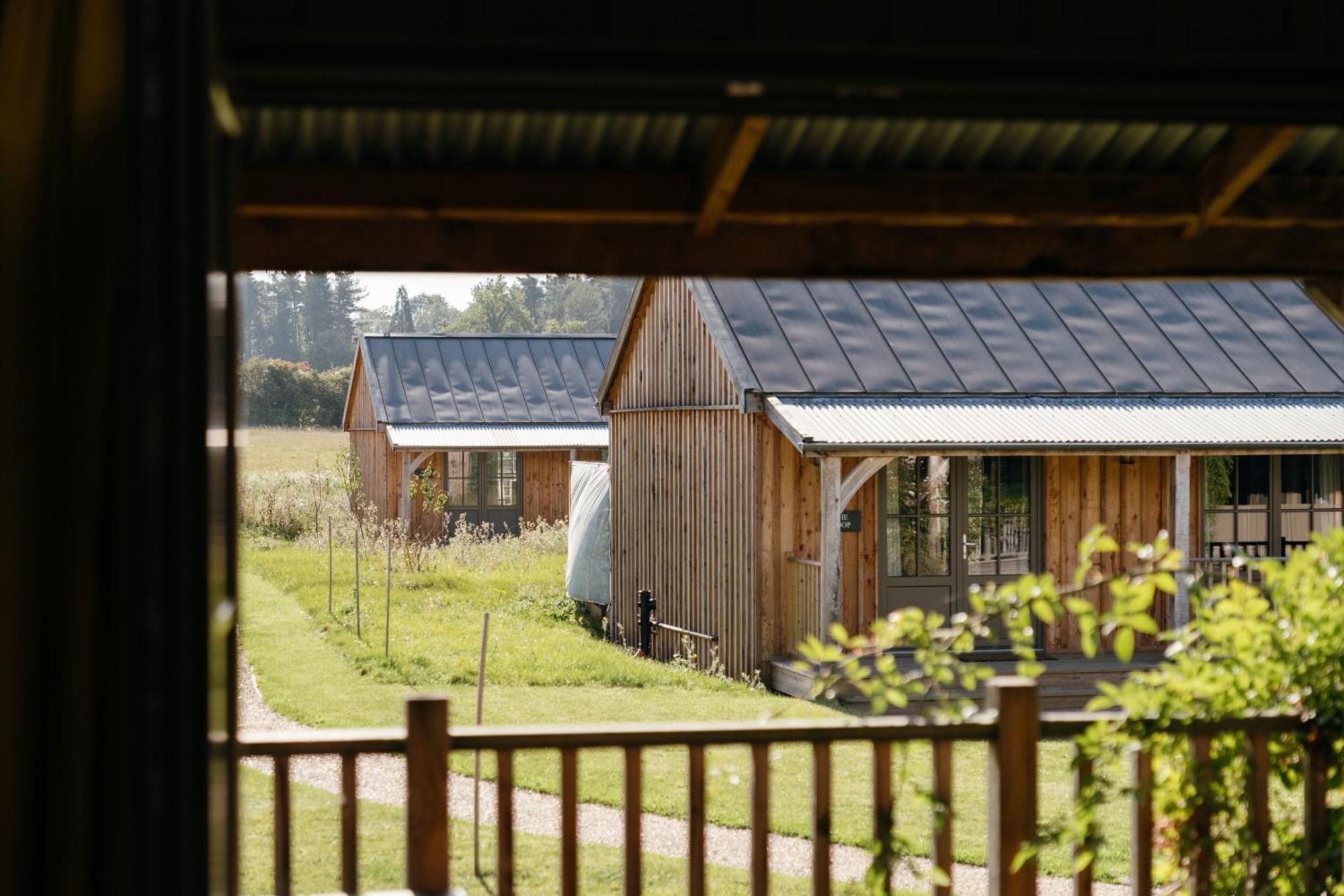 Retreat East Villa Ipswich Exterior photo